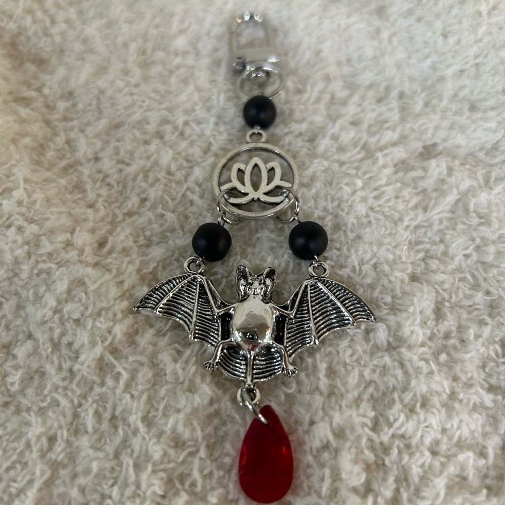 BAT WING HALLOWEEN BAG W SPIDER WEB DESIGN AND BAT BAG CHARM GOTH PUNK NWOT - Picture 5 of 8